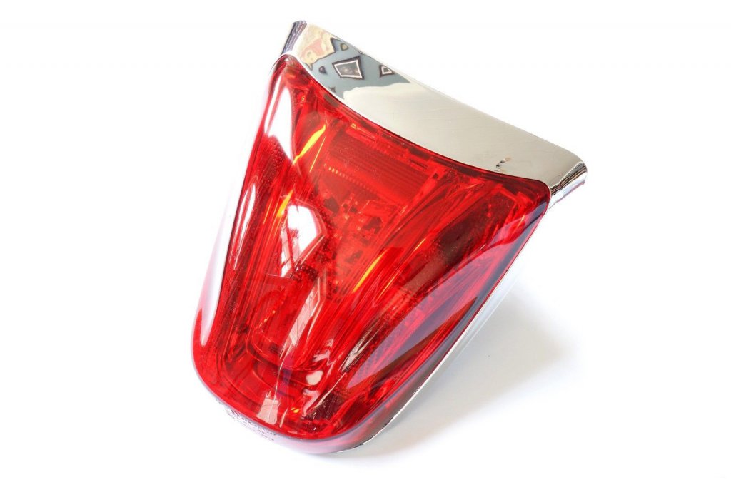 Complete Piaggio rear light for Vespa 50/125/150 Primavera-Sprint 