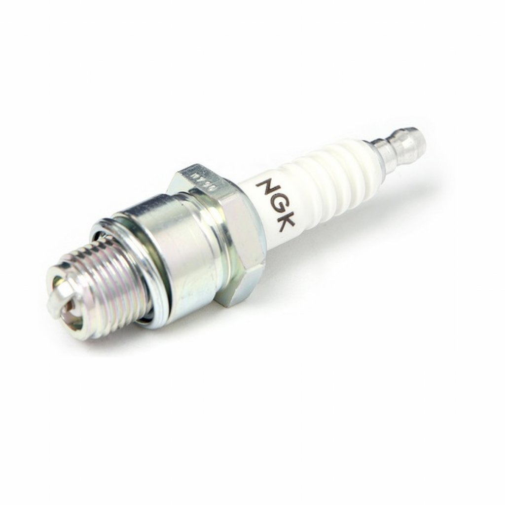 Spark plug 